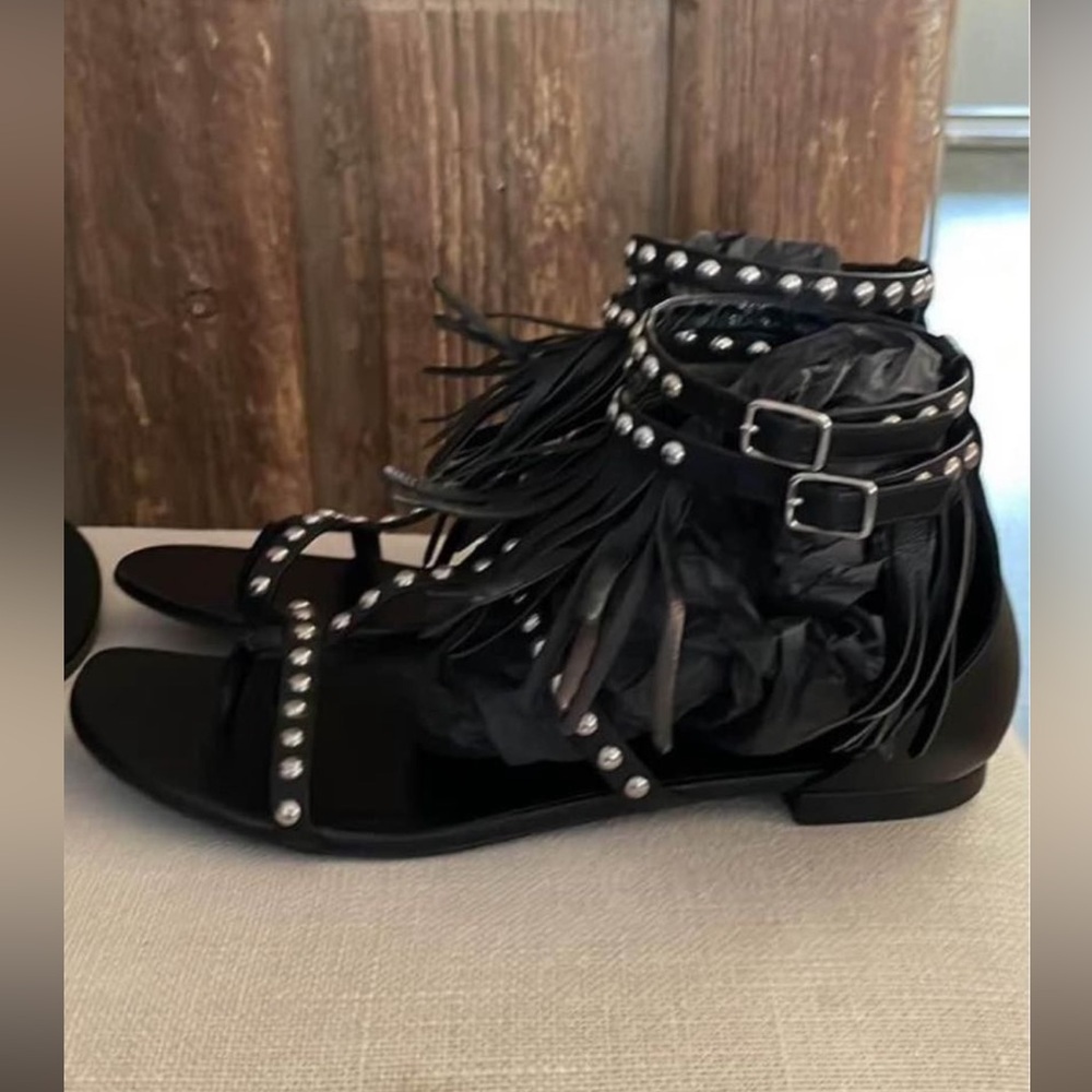 YSL Saint Laurent Women’s Nu Pieds Fringe & Studded Gladiator Sandals SZ 39 - Picture 3 of 4